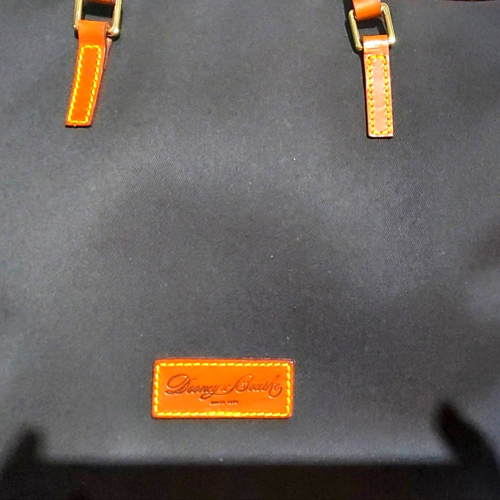 DOONEY & BOURKE TOTE